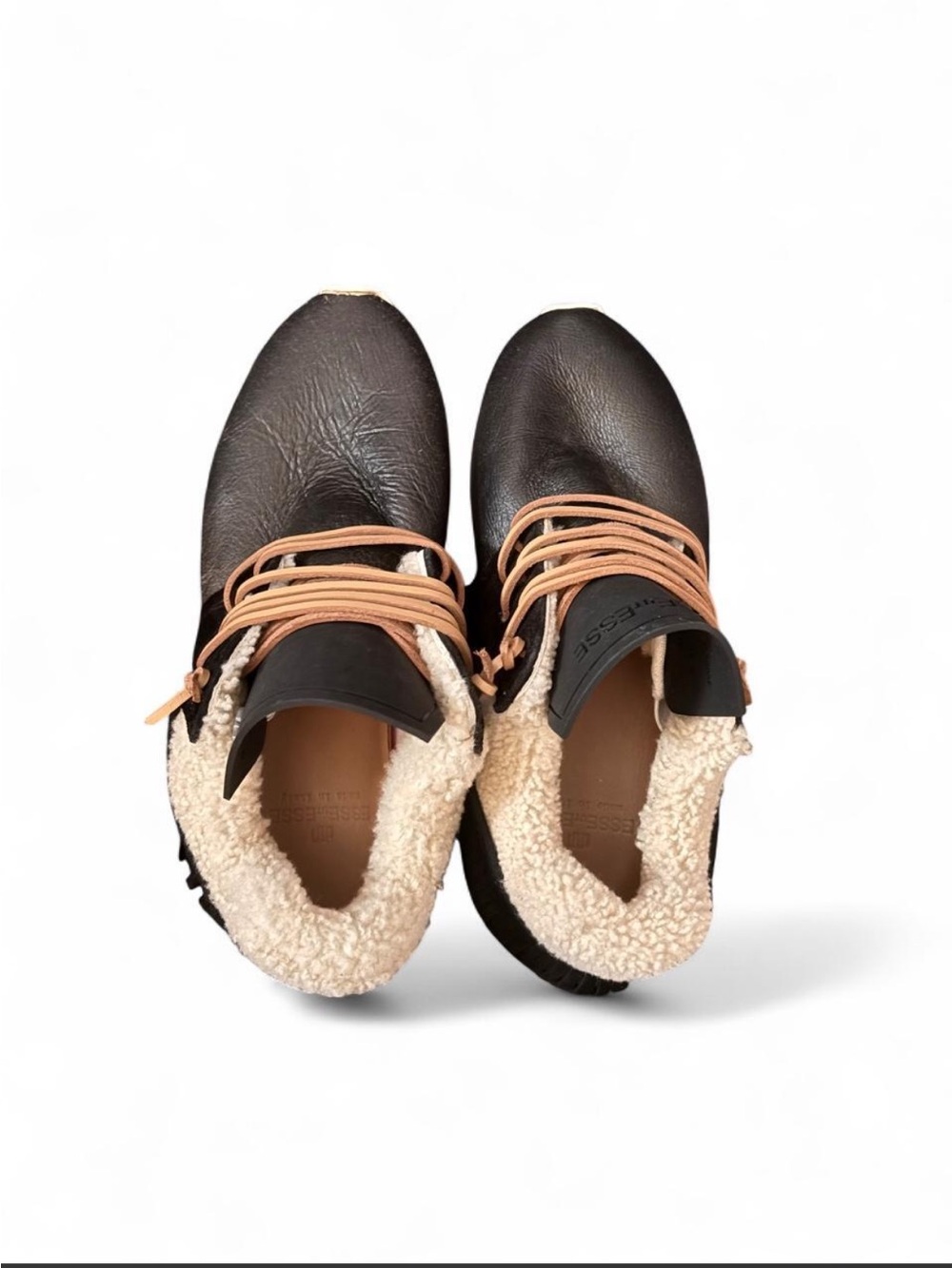 Esseutesse Women's Black Shearling-Trim Lace-Up Sneakers